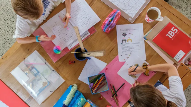 arts and crafts table